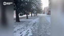 В городе Риддер на востоке Казахстана уже выпал снег – и горожане страдают без отопления