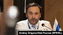 Илья Пономарев