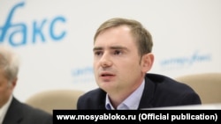 Максим Круглов, партия "Яблоко"