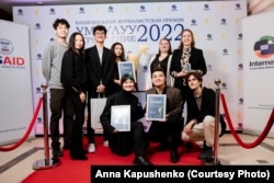 Анна Капушенко и журналисты &quot;Клоопа&quot; стали лауреатами в нескольких категориях на национальной премии для журналистов &quot;Стремление&quot; в декабре 2022 года